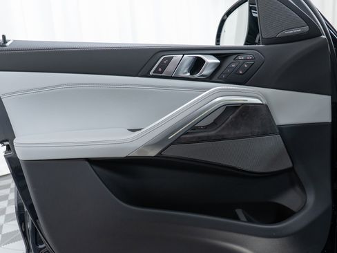 New 2026 BMW X6 xDrive40i w/ Climate Comfort Package image 11