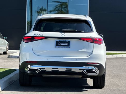Certified 2026 Mercedes-Benz GLC 300 4MATIC image 4