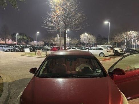 Used 2016 Hyundai Sonata SE image 2