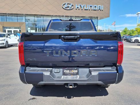 Used 2022 Toyota Tundra Platinum AWD/4WD image 4