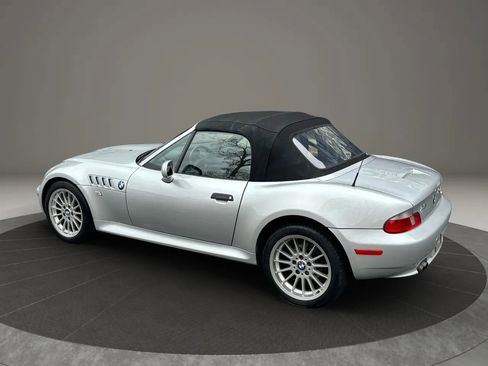 Used 2002 BMW Z3 3.0i image 12