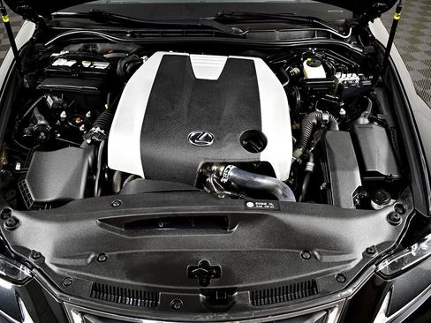 Used 2017 Lexus IS 300 AWD image 45