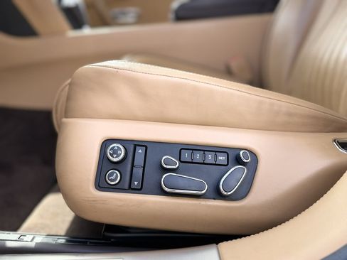 Used 2018 Bentley Flying Spur S V8 AWD/4WD image 11