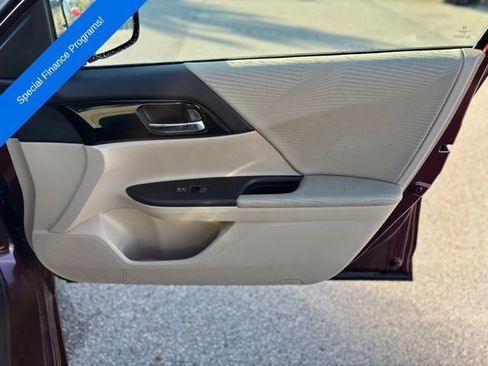 Used 2016 Honda Accord LX image 12