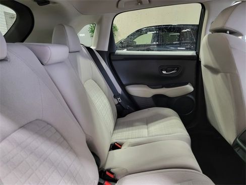 Certified 2023 Honda HR-V LX image 13