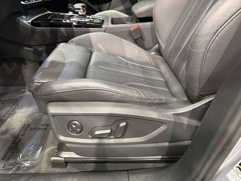 Used 2024 Audi Q5 2.0T Premium Plus image 13