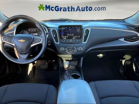 Used 2023 Chevrolet Malibu RS image 8