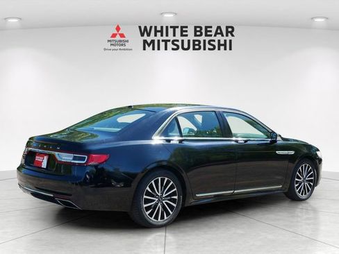 Used 2017 Lincoln Continental Select FWD image 5