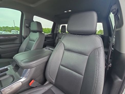 Used 2023 Chevrolet Silverado 1500 LTZ AWD/4WD image 24