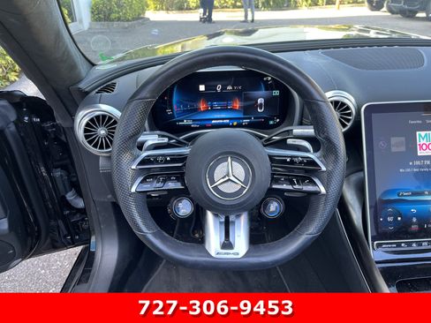 Used 2022 Mercedes-Benz SL 63 AMG 4MATIC image 18