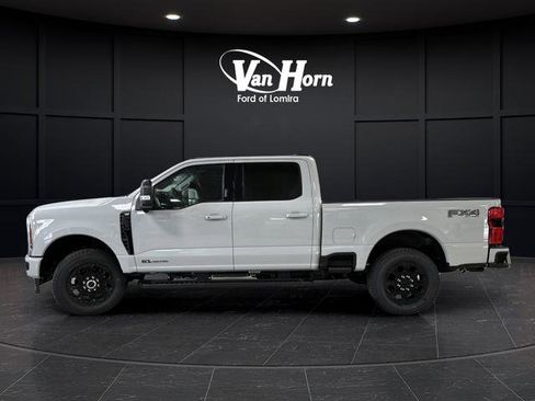 New 2026 Ford F250 XLT w/ XLT Premium Package AWD/4WD image 12