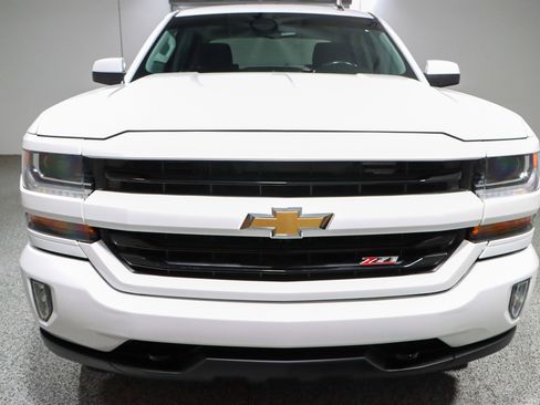 Used 2018 Chevrolet Silverado 1500 LT w/ All Star Edition image 4