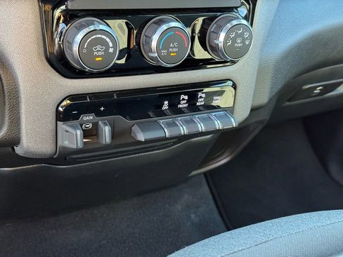 Used 2025 RAM 1500 Tradesman image 32