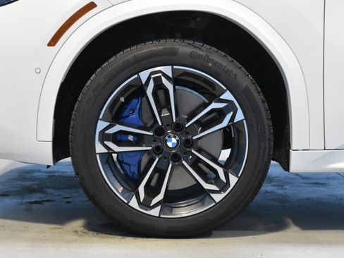 New 2025 BMW X2 xDrive28i w/ Technology Package image 20