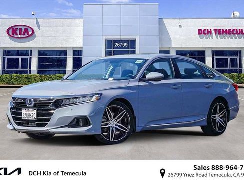 Used 2022 Honda Accord Touring image 1