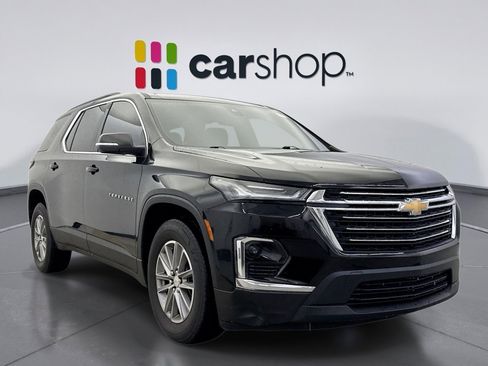 Used 2023 Chevrolet Traverse LT w/ LPO, Floor Liner Package image 7