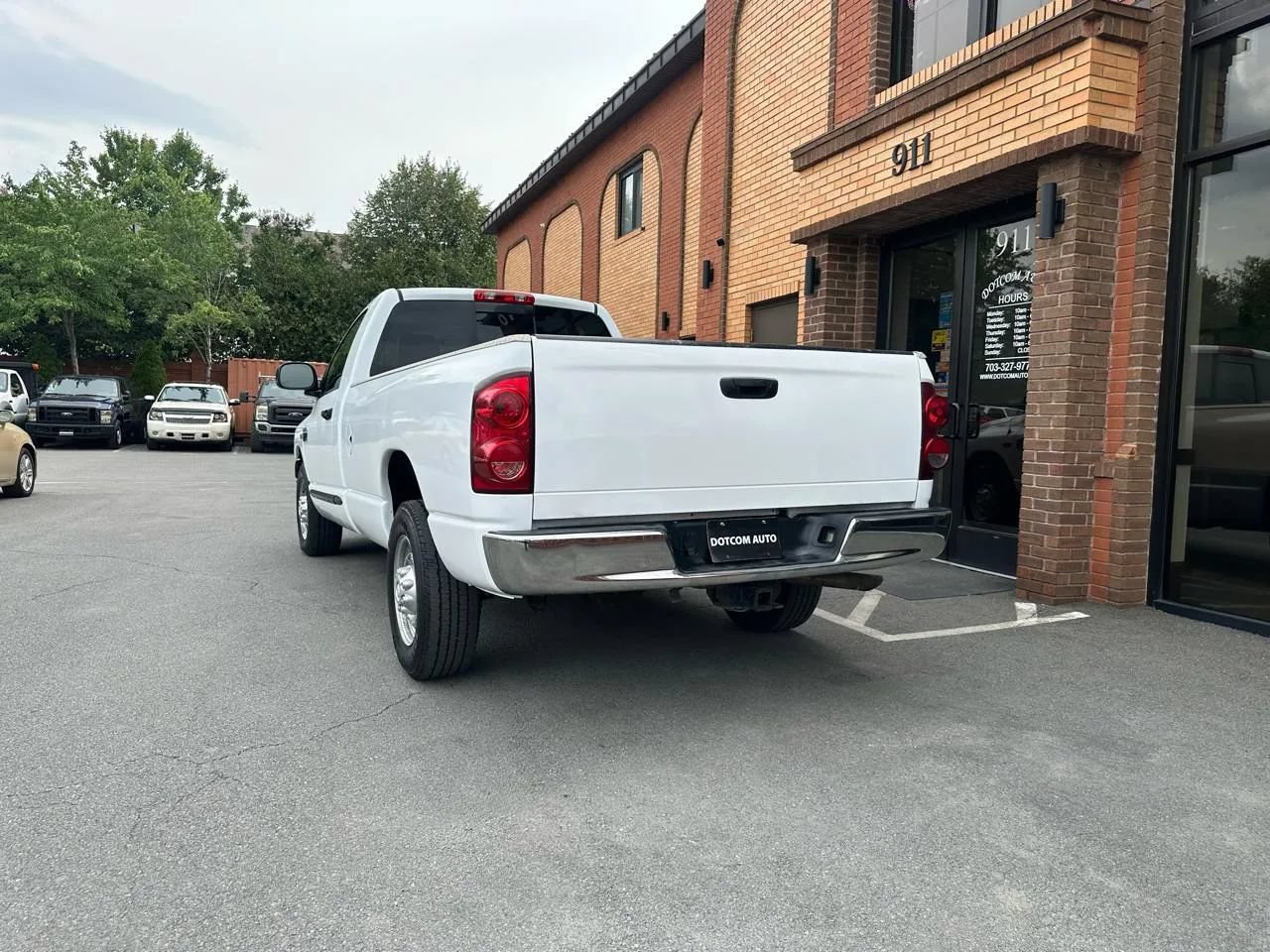 Used 2007 Dodge Ram 2500 Truck ST w/ Trailer Tow Group RWD image 6
