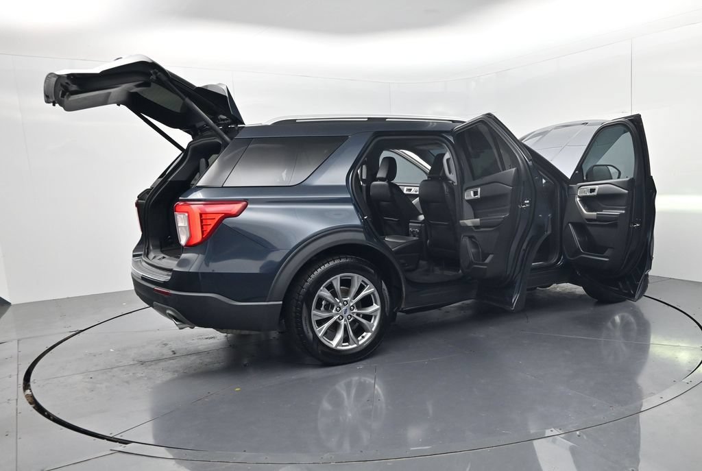 Used 2023 Ford Explorer Limited w/ Equipment Group 301A RWD image 59