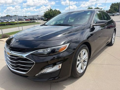 Used 2023 Chevrolet Malibu LT FWD image 4