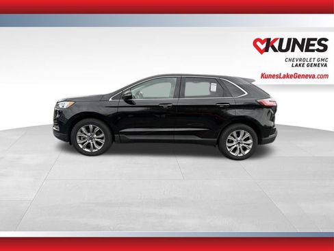 Used 2022 Ford Edge Titanium AWD/4WD image 10