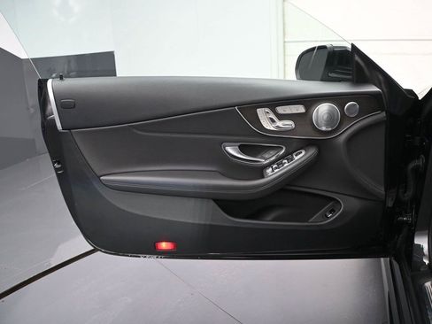 Used 2019 Mercedes-Benz C 300 4MATIC Cabriolet image 9