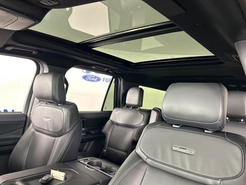 New 2025 Ford Expedition Max Platinum w/ Stealth Performance Package image 20