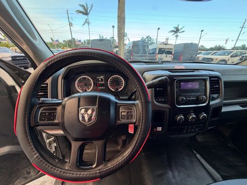 Used 2016 RAM 5500 Tradesman w/ Ambulance Prep Group RWD image 10