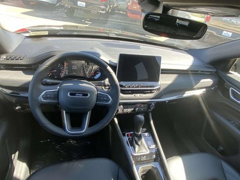 New 2026 Jeep Compass Latitude AWD/4WD image 35