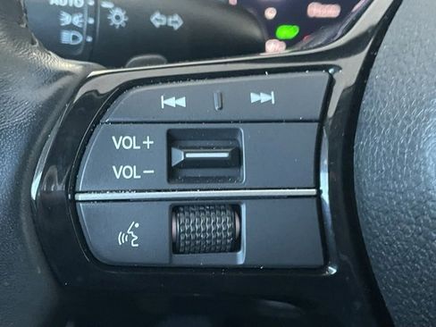 Certified 2023 Honda Accord Touring image 12