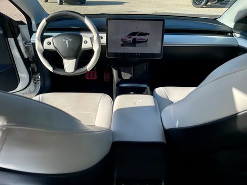 Used 2023 Tesla Model 3 Standard Range RWD image 18