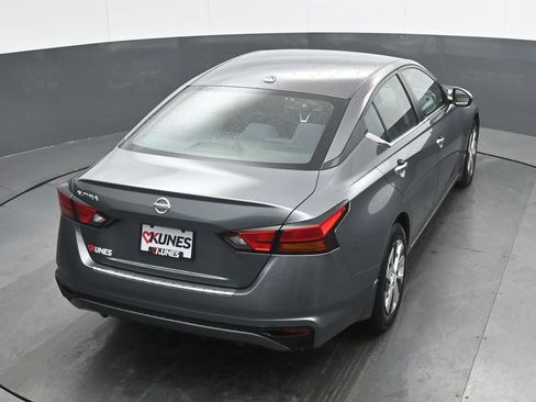 Used 2020 Nissan Altima 2.5 S FWD image 30