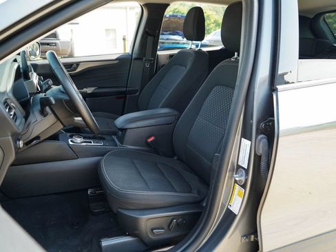 Used 2023 Ford Escape Active FWD image 7