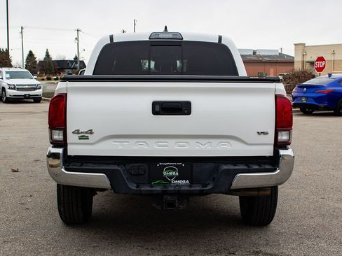 Used 2019 Toyota Tacoma SR5 image 8