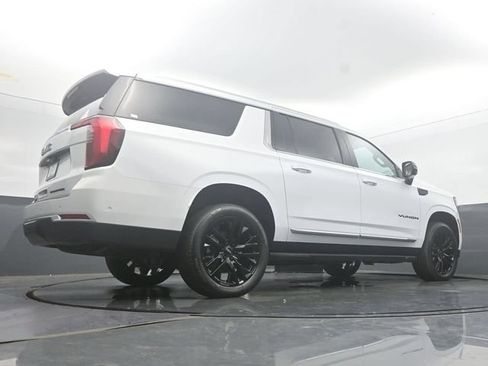 New 2026 GMC Yukon XL Elevation w/ Elevation Premium Package AWD/4WD image 54
