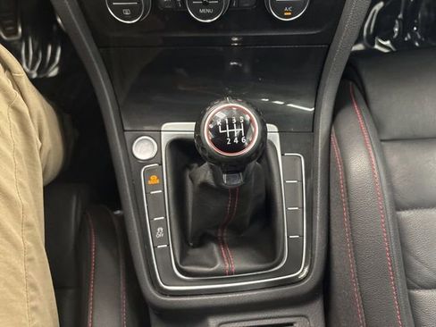 Used 2017 Volkswagen GTI Autobahn image 36