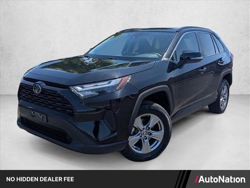 Used 2024 Toyota RAV4 XLE AWD/4WD image 1