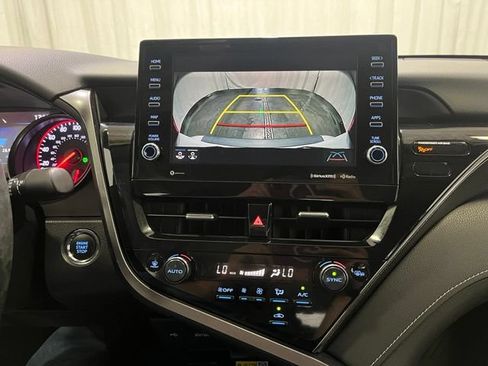 Certified 2022 Toyota Camry XSE FWD image 19