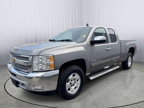 Used 2013 Chevrolet Silverado 1500 LT AWD/4WD image 12