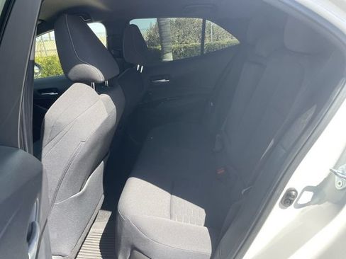 Used 2021 Toyota Corolla SE FWD image 23