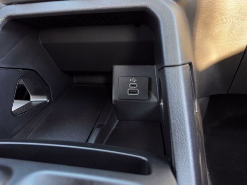 New 2025 Ford Ranger XL image 32