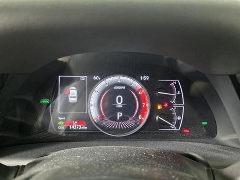 Used 2025 Lexus ES 300h w/ Technology Package image 16