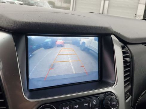 Used 2017 Chevrolet Tahoe LT image 21