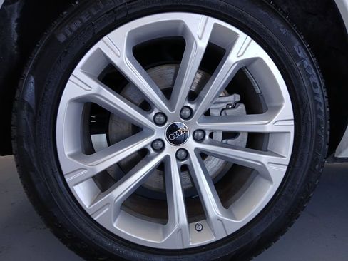 Used 2025 Audi Q7 3.0T Premium Plus image 10