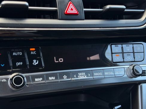 Certified 2024 Kia Seltos S AWD/4WD image 26