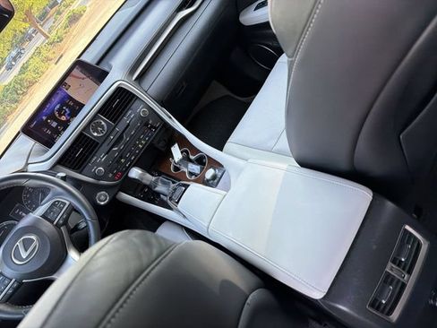 Used 2019 Lexus RX 350 AWD w/ Navigation Package image 21