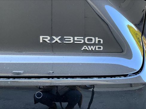 Used 2025 Lexus RX 350h image 28