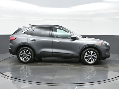 Used 2021 Ford Escape SEL image 7