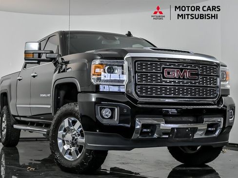 Used 2019 GMC Sierra 3500 Denali w/ Duramax Plus Package AWD/4WD image 1