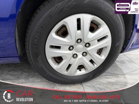 Used 2019 Dodge Grand Caravan SE image 10