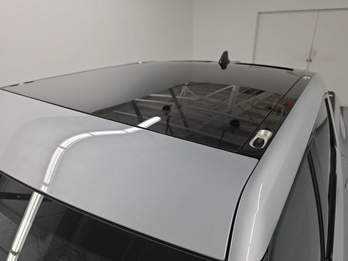 Used 2022 Rivian R1T Adventure AWD/4WD image 13